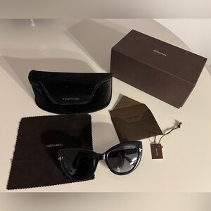 Tom Ford Classic Black Eyewear
